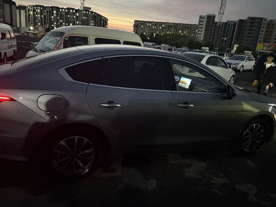 BYD chazor  55 tali Bosh tolovsiz