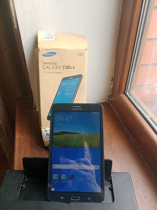 Продам планшет Samsung Tab4