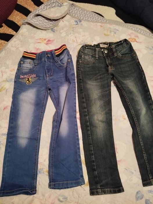 Продам свитеров и джинсы недорого,