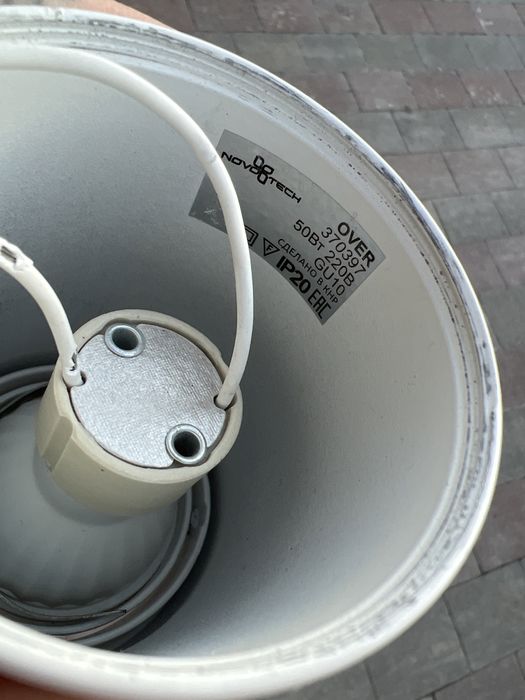 Спот светильник