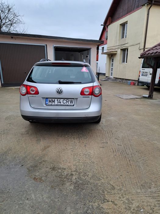 Vând Passat B6 Blue Motion 1.9 TDI