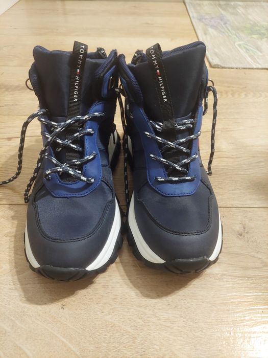 Vand ghete originale tomy hilflinger