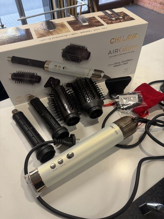 Мултистайлър CHI LAVA AirGlam Volcanic Lava Multi Styler – използван броени пъти, като нов!