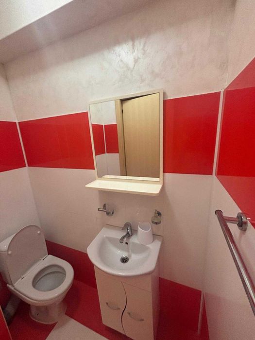 Inchiriez apartament 3 camere JT TOWER Mamaia SAT