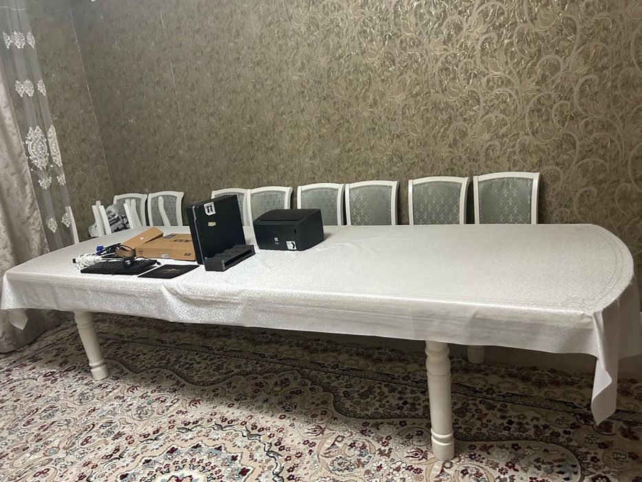 Продам стол 4 метра