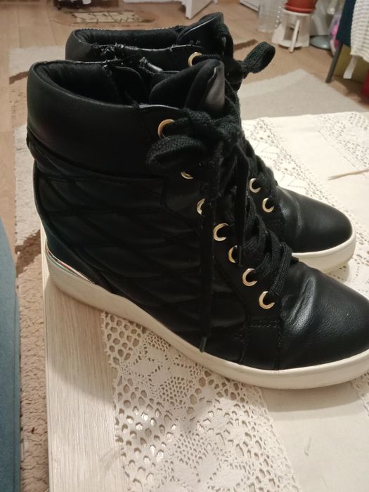 Adidași Aldo numărul 33