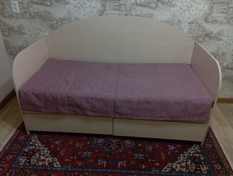 Продам детскую кровать