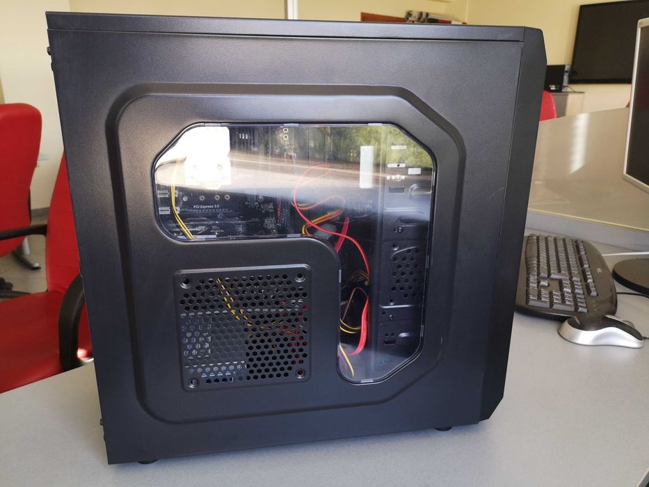 PC Компютър Intel