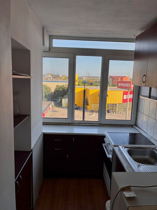 De închiriat apartament 1 cameră zona Nufărul