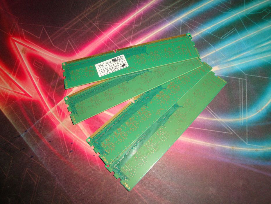 Memorie ram Samsung ddr3 16gb 1600 mhz dual ch kit 4x 4gb PC3 12800