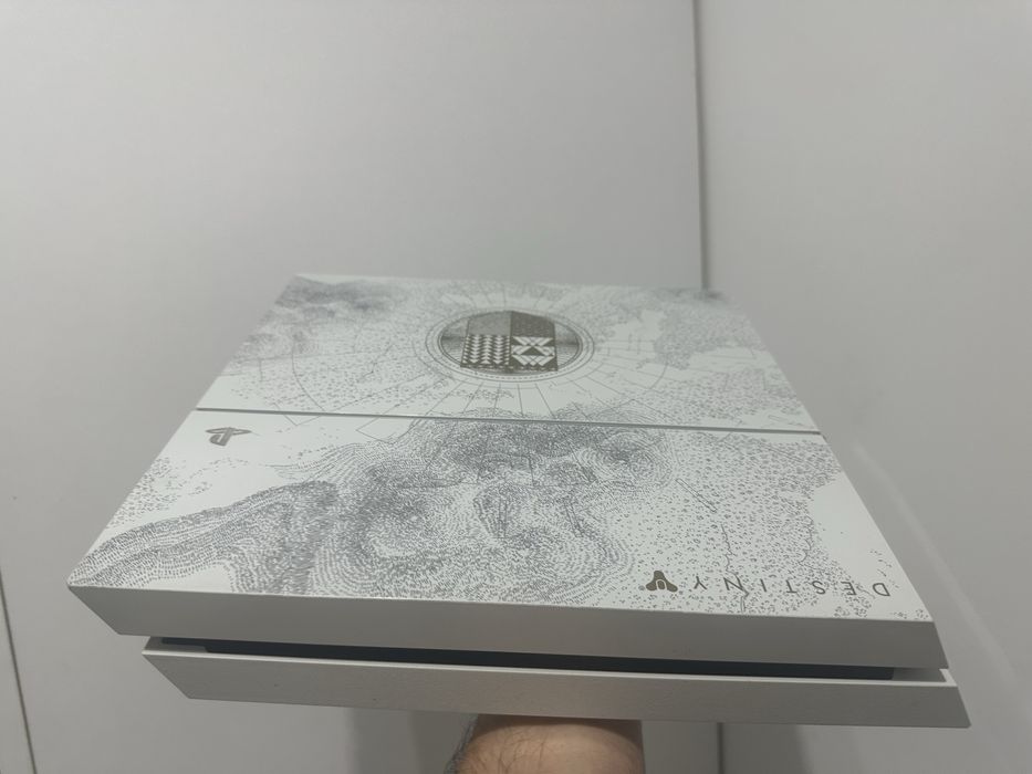 PS4 Editie limitata Destiny 512GB  2 manete Stare foarte buna