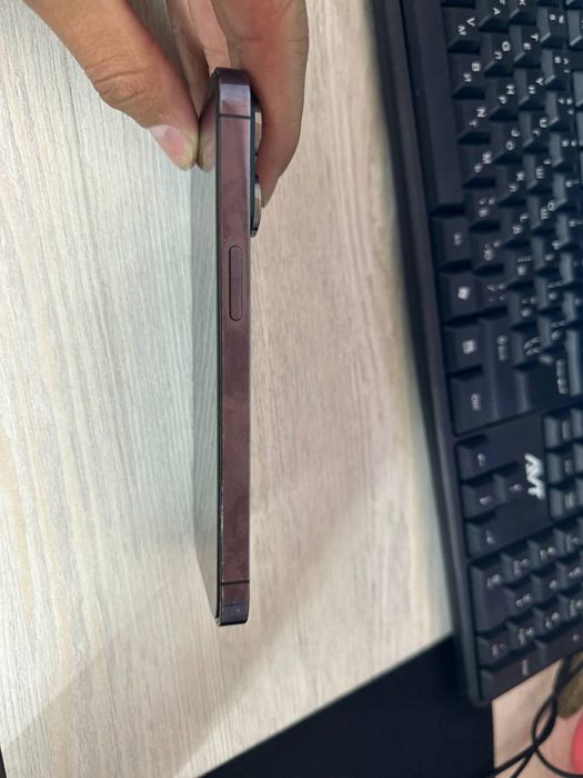 Iphone 14 pro holati ideal 1 oy garantiya beriladi