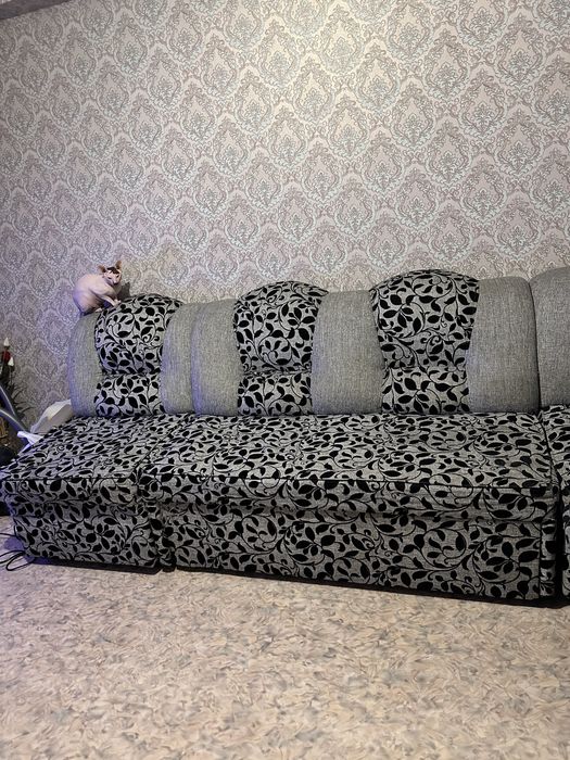Продам угловой диван
