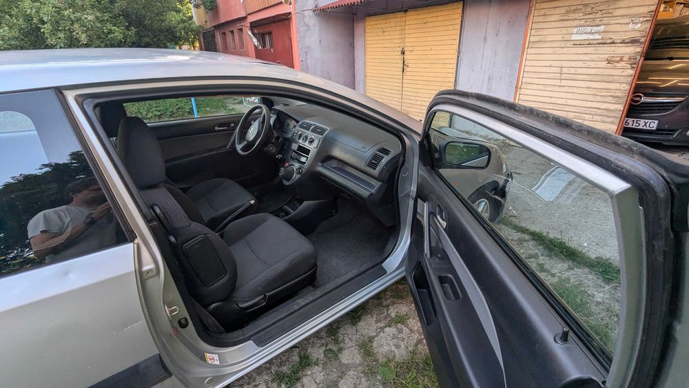 Honda Civic 2001 хечбек 3 врати 1.6 бензин