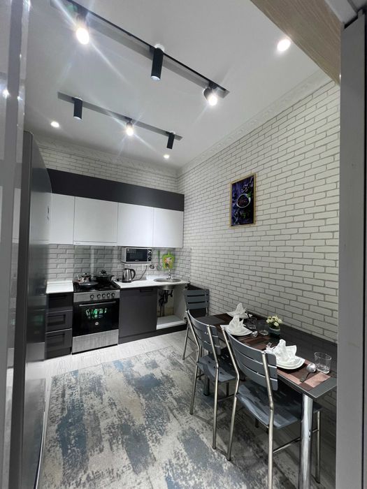 2 комнатная квартира в Новостройке сдается в аренду на долгий срок.