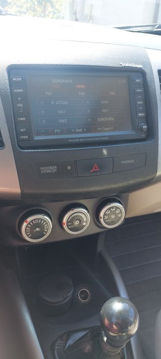 Vând Mitsubishi Outlander 2, 2.200 cm3, 4x4