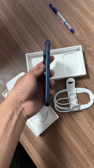 Iphone 17 pro память 256 новый