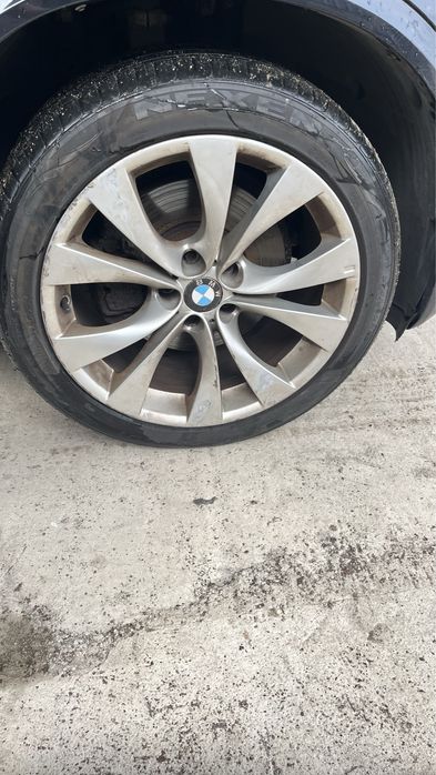 На части BMW X5 E70 3.0SD