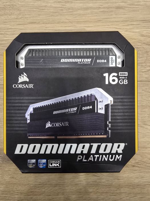 Corsair Dominator 3000 cl15