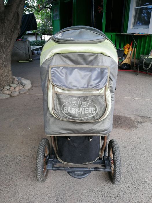 Польская прогулочная коляска