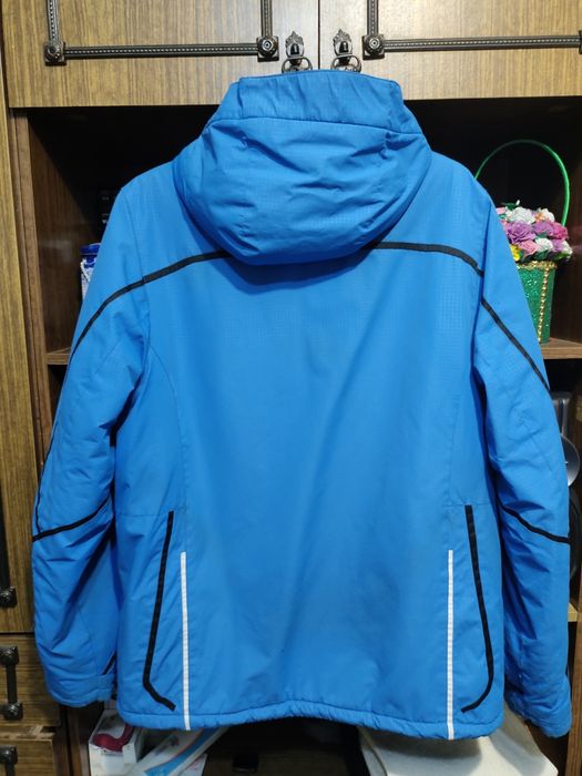 Продам мужскую лыжную куртку