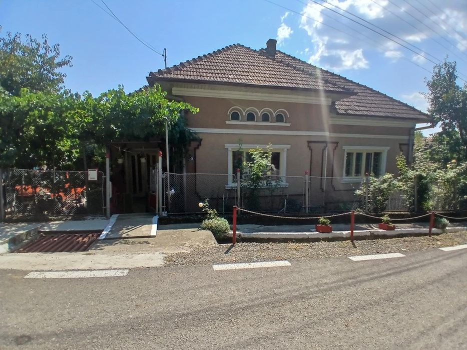 Casa de vanzare Nadis