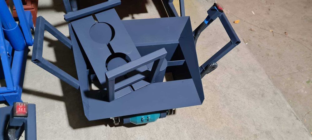 Станок для пескоблоков и шлакоблока