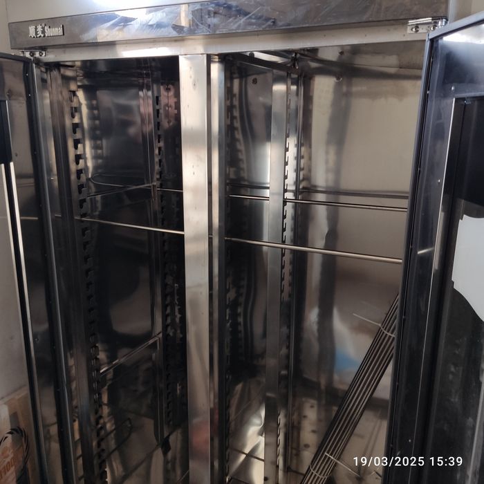 Rastoynik. hamir ishirish uchun.