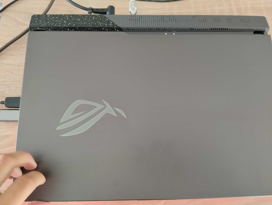 Игровой ноутбук Asus ROG Strix G513RM