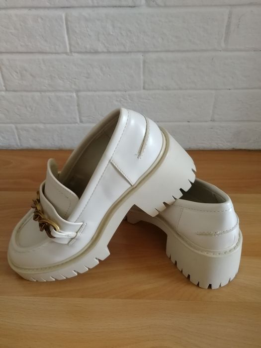 Мокасини с груба подметка от Zara