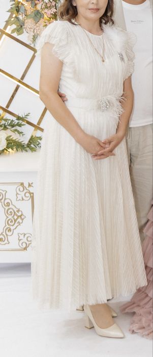 Вечерние платья