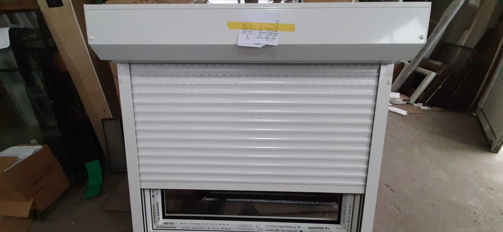 RULOURI Aluminiu si Usi de garaj rezidentiale SECTIONALE