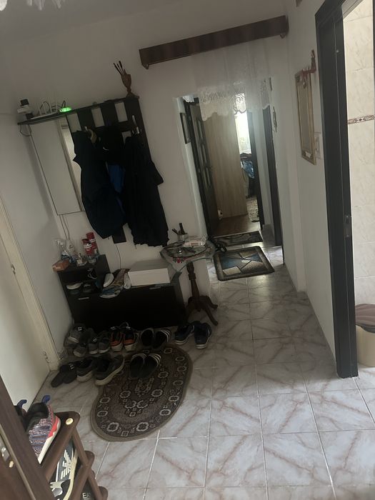 Apartament 3 camere Lapus