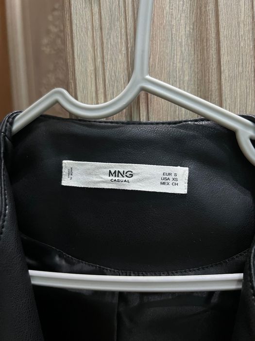 Продам кожанки БЕЗ ПРИМЕРКИ  от бренда Mango