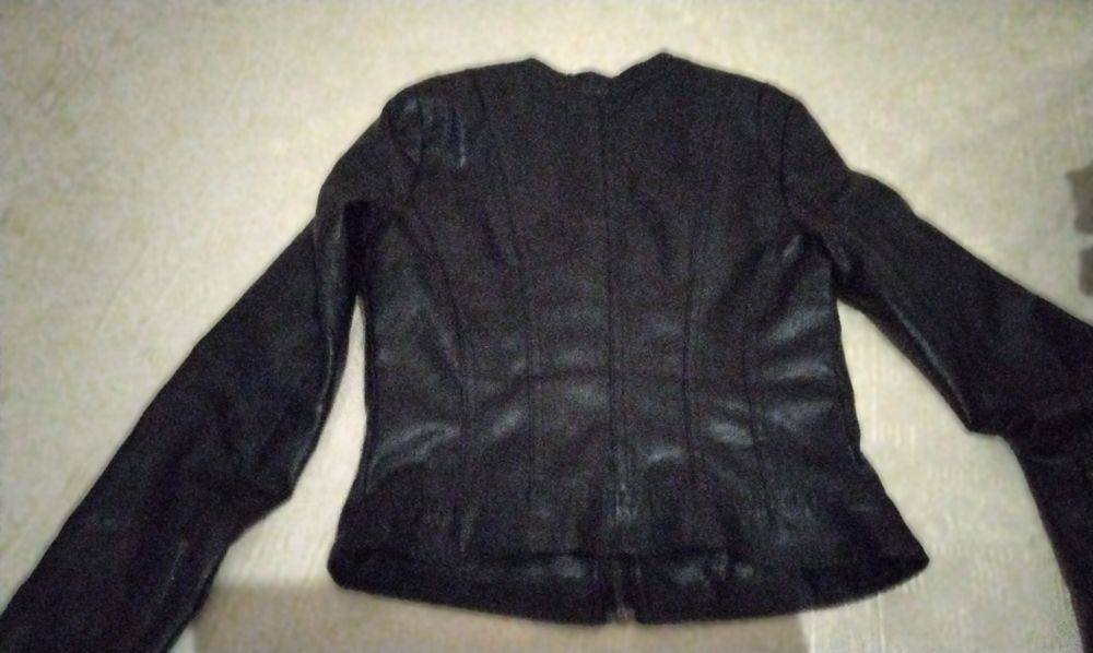 Кожанная курточка