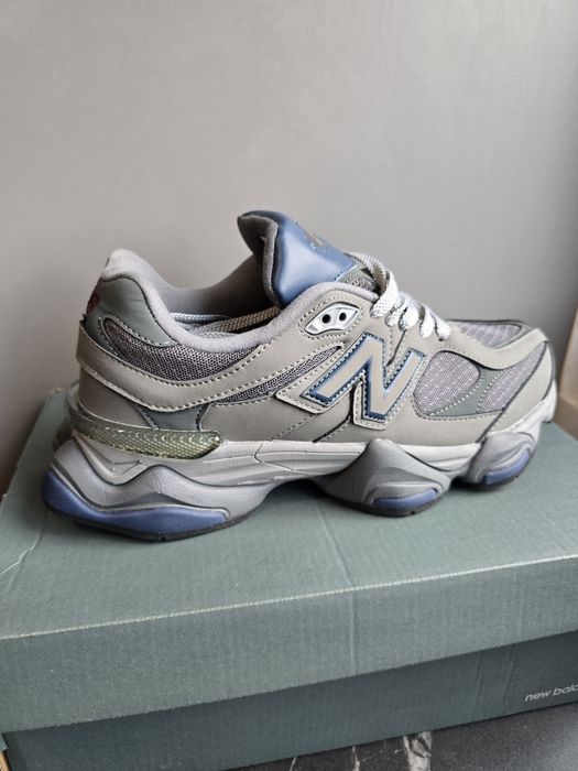 New Balance 9060 marimea 41.5