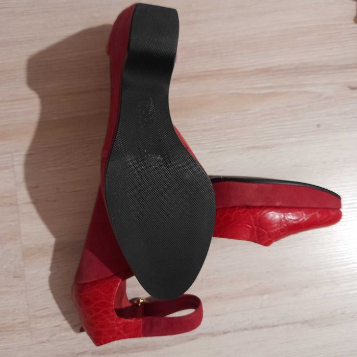 Босоножки. ИТАЛИЯ