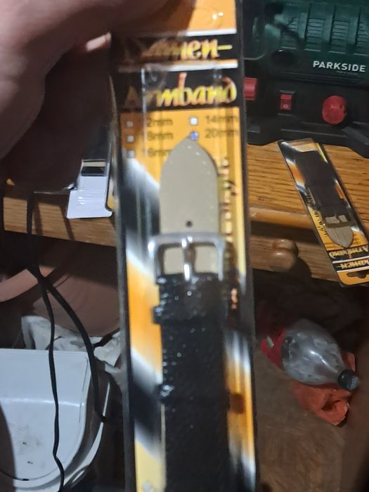 ПРОДАВАМ: Нови каишки за часовници (различни размери)
​Продавам чисто