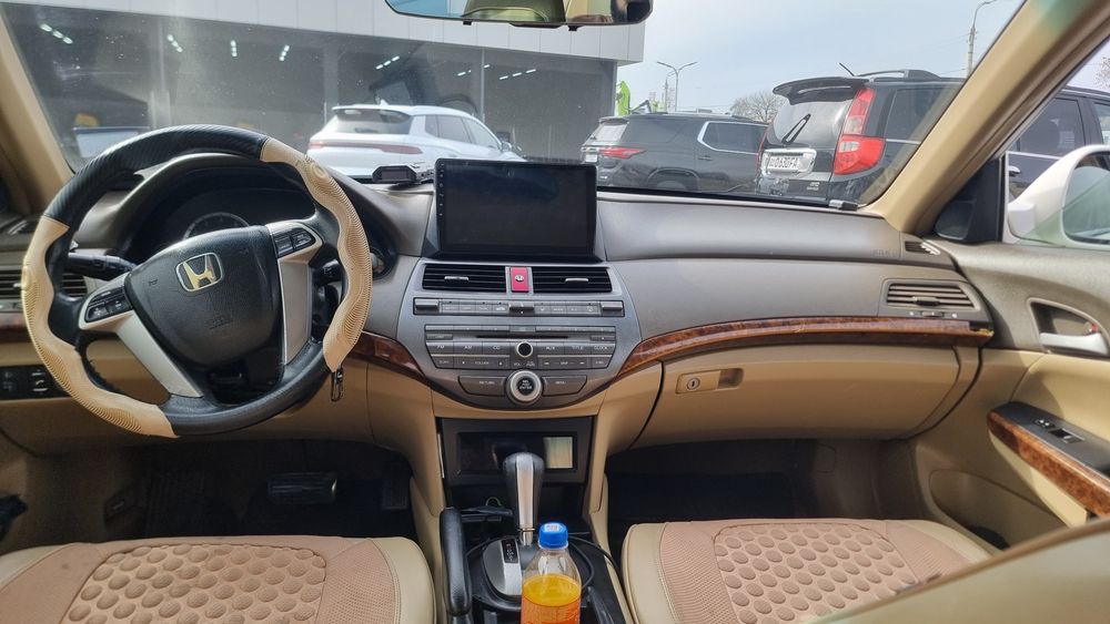 Honda accord своя 2008 год в идеальное состояние
