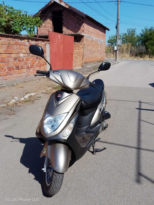 Скутер Sunsto Eroma 50