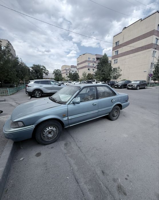 Продам машину toyota carolla 1992
