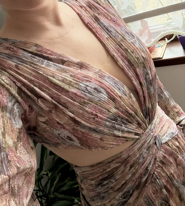 Официална Рокля