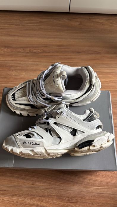 Balenciaga tracks