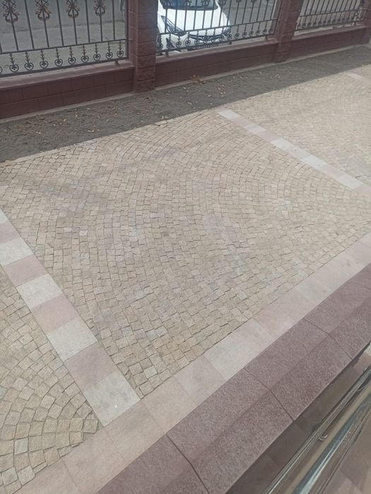 Каръер,месторождение гранитов