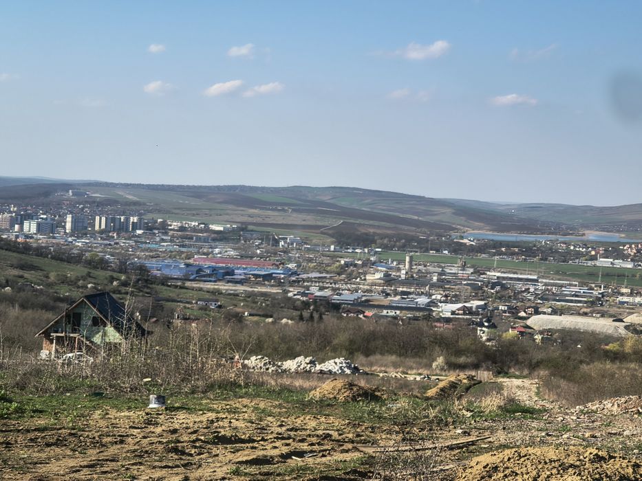 Teren Vlădiceni , Tomești panorama deosebita
