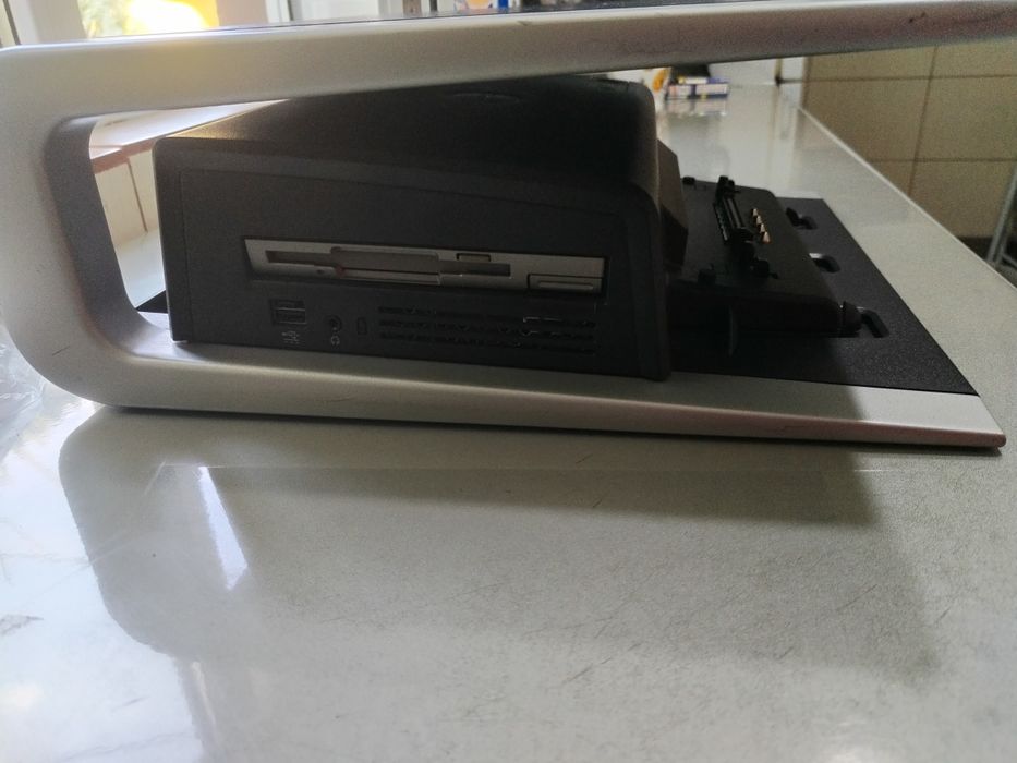 Statie replicator Dell cu suport stivuire diverse dimensiuni și hard d