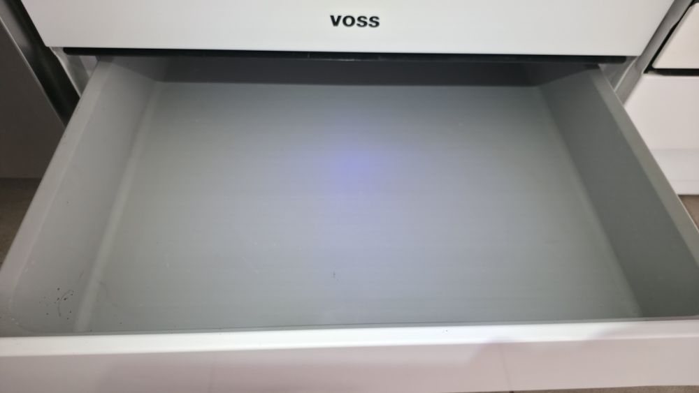 Печка с индукционни котлони Voss Electrolux ELI23020-HV 74L каталитичното самопочистване