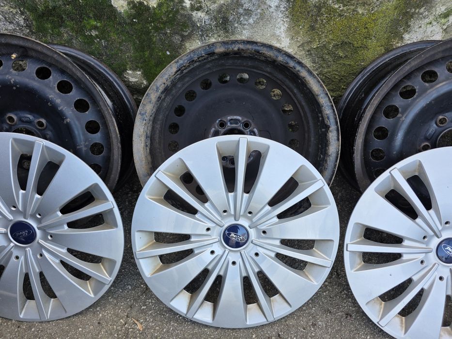 Стоманени джанти форд с тасове