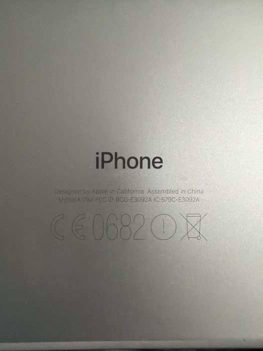 Продам Iphone 7 plus в хорошем состоянии