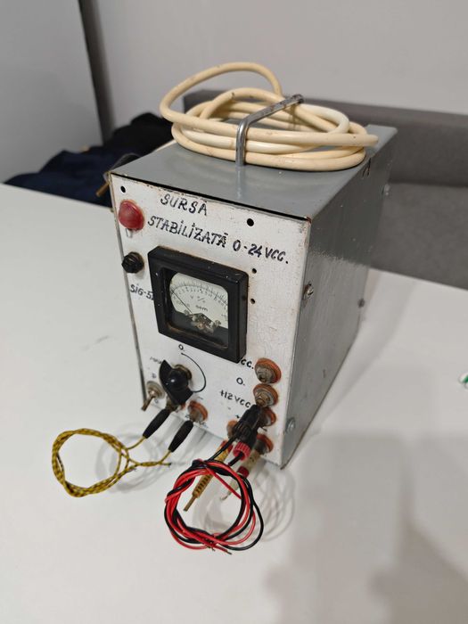 Sursa stabilizata 0–24V-5A - iesire + si - 12V, 24V separat–home made